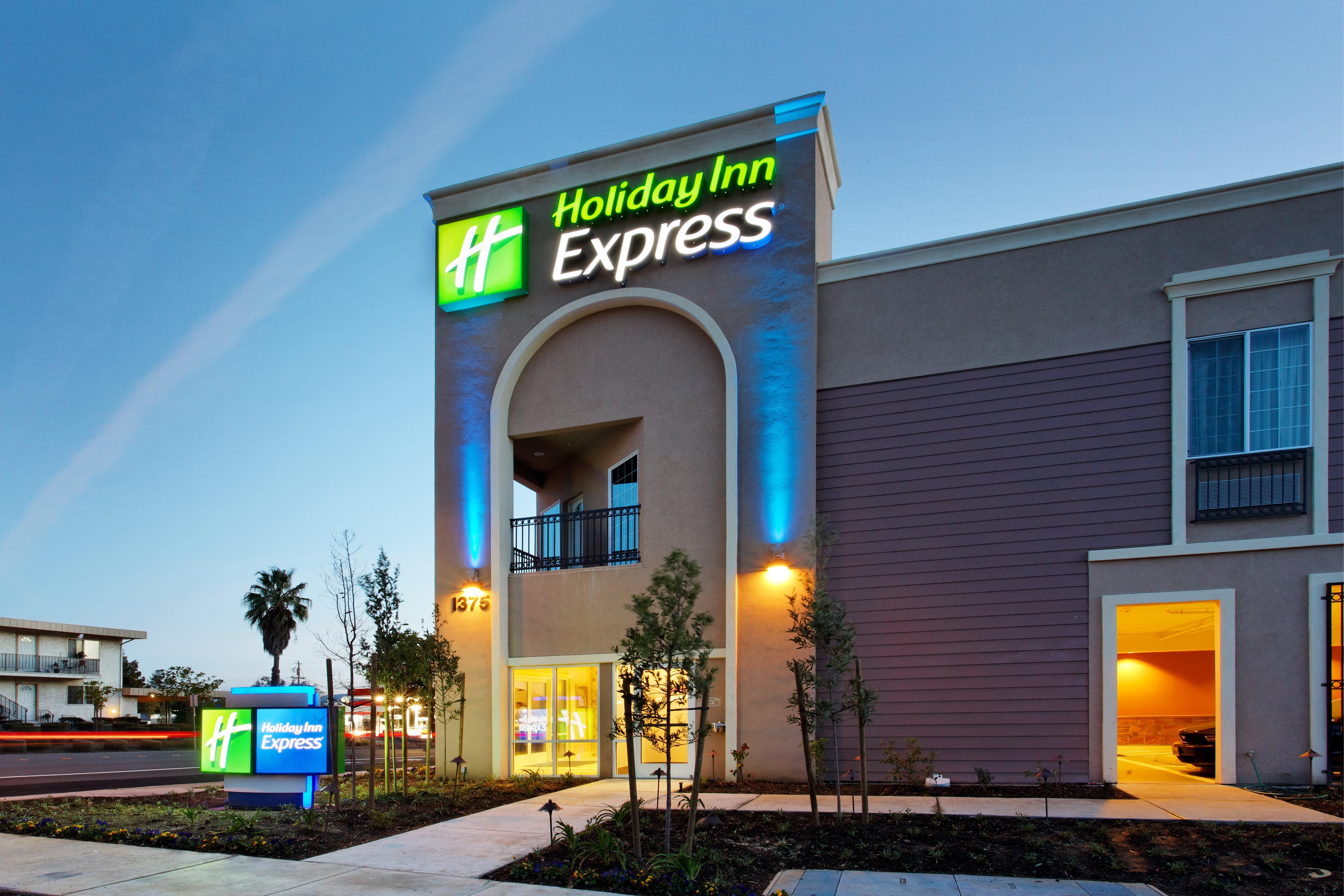 Holiday Inn Express Benicia By Ihg Eksteriør bilde